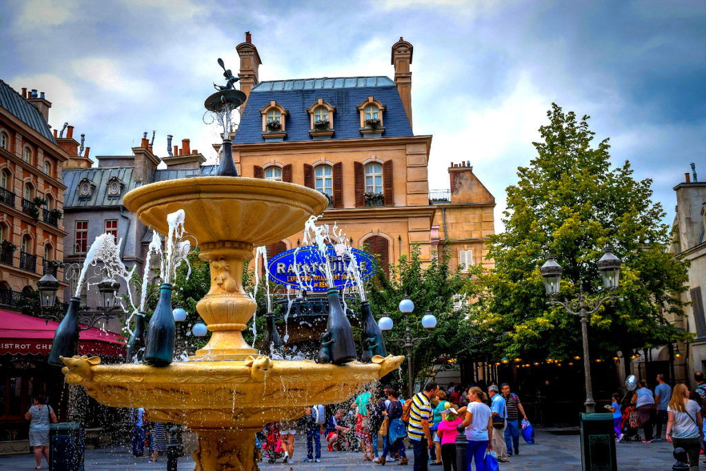How to Travel from Paris airport to Disneyland