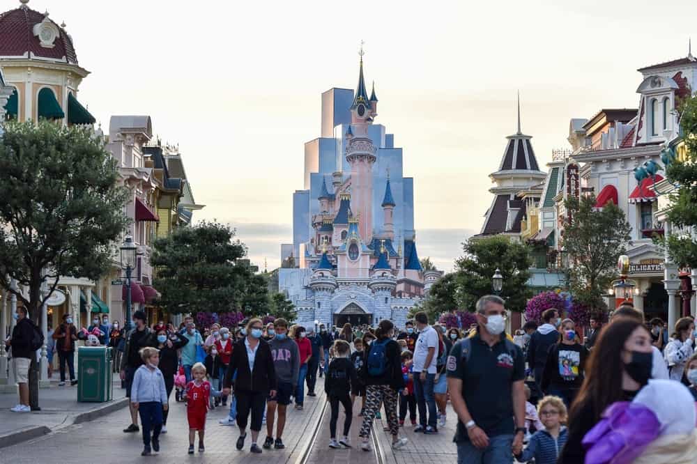 Gare de L'est To Disneyland Paris